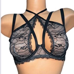 Victoria’s Secret Very Sexy Strappy Unlined Demi Black Lace Bra Black 34C